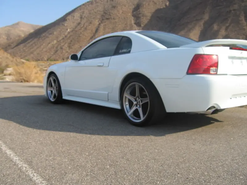 TIRES081.webp