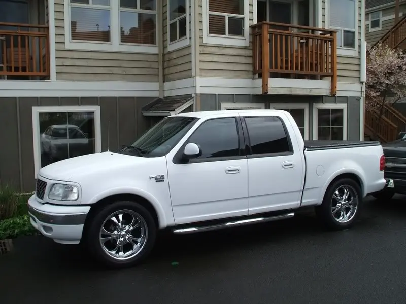 Truckbeach1.webp