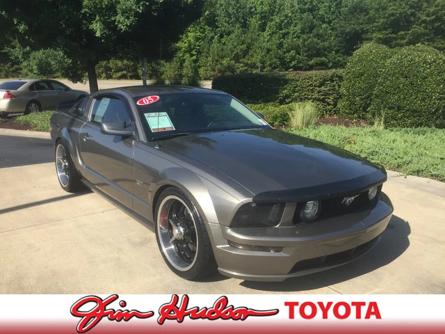 Used-2005-Ford-Mustang-GTDeluxe-ID522077132.webp