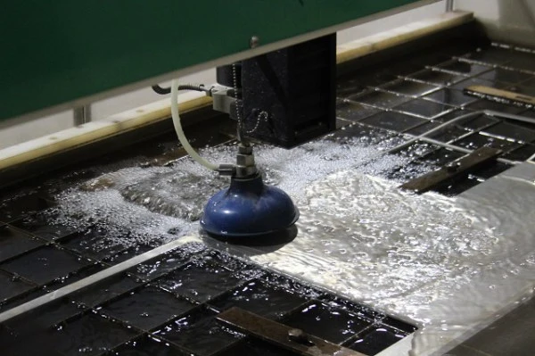 waterjet.webp
