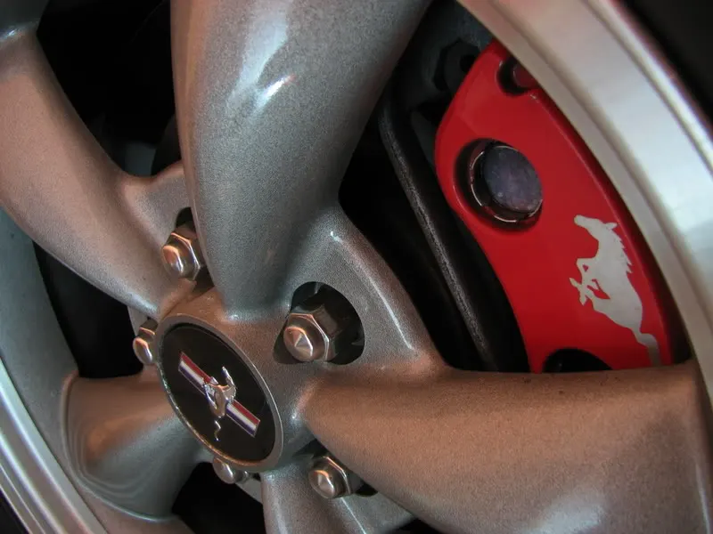 WheelandEngineGaragePictures005.webp