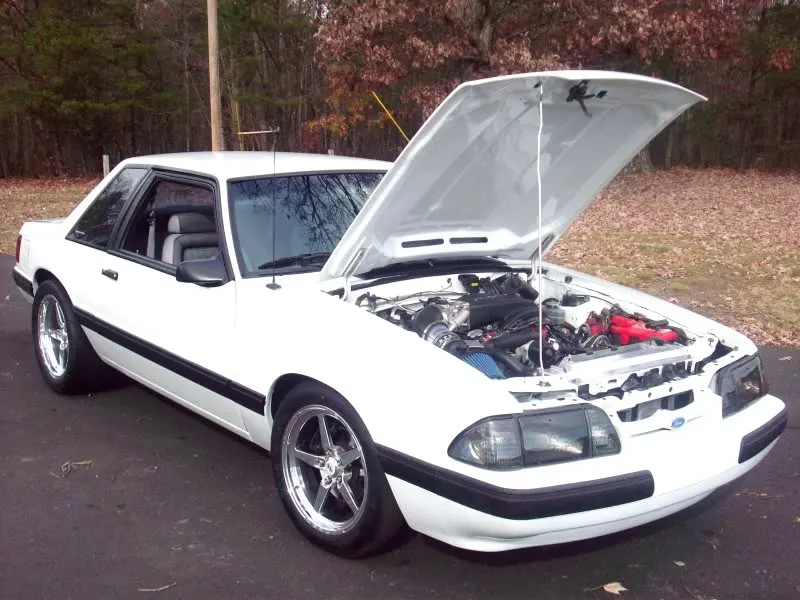 whitecoupeweld039.webp