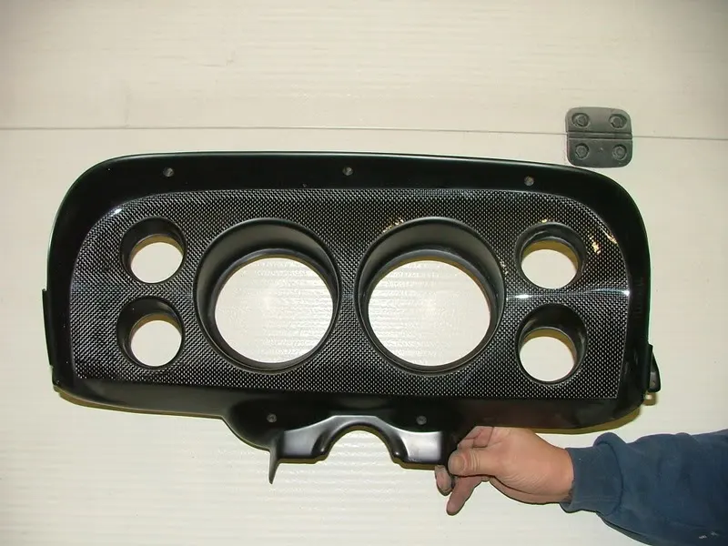 year1carbonfiber3.webp