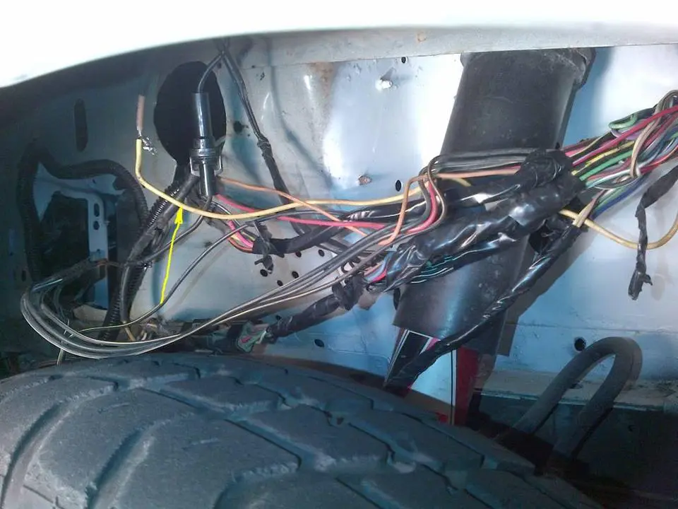yellowwire_zps1e34aa52.webp