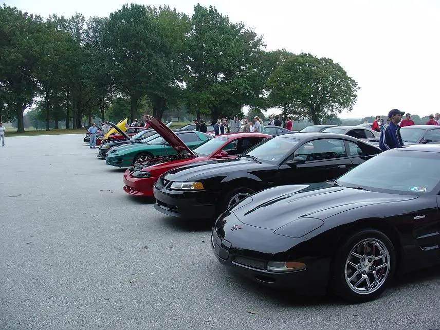 Z06andLineup.webp
