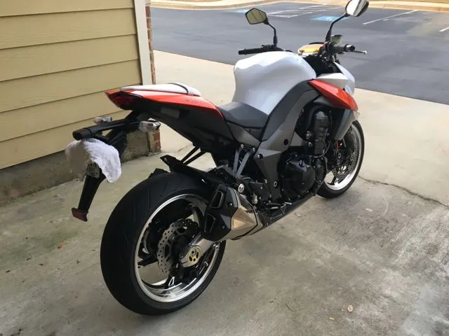 Z100008.webp