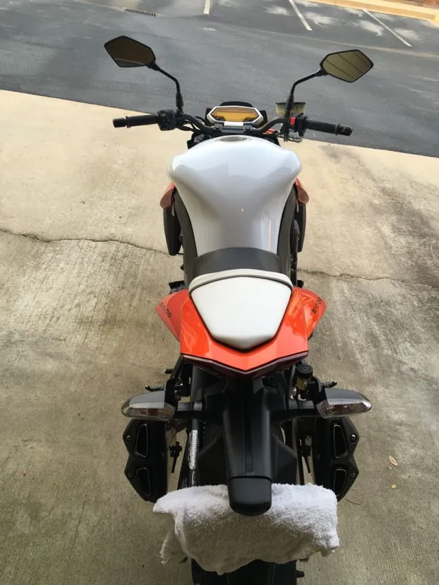 Z100011.webp