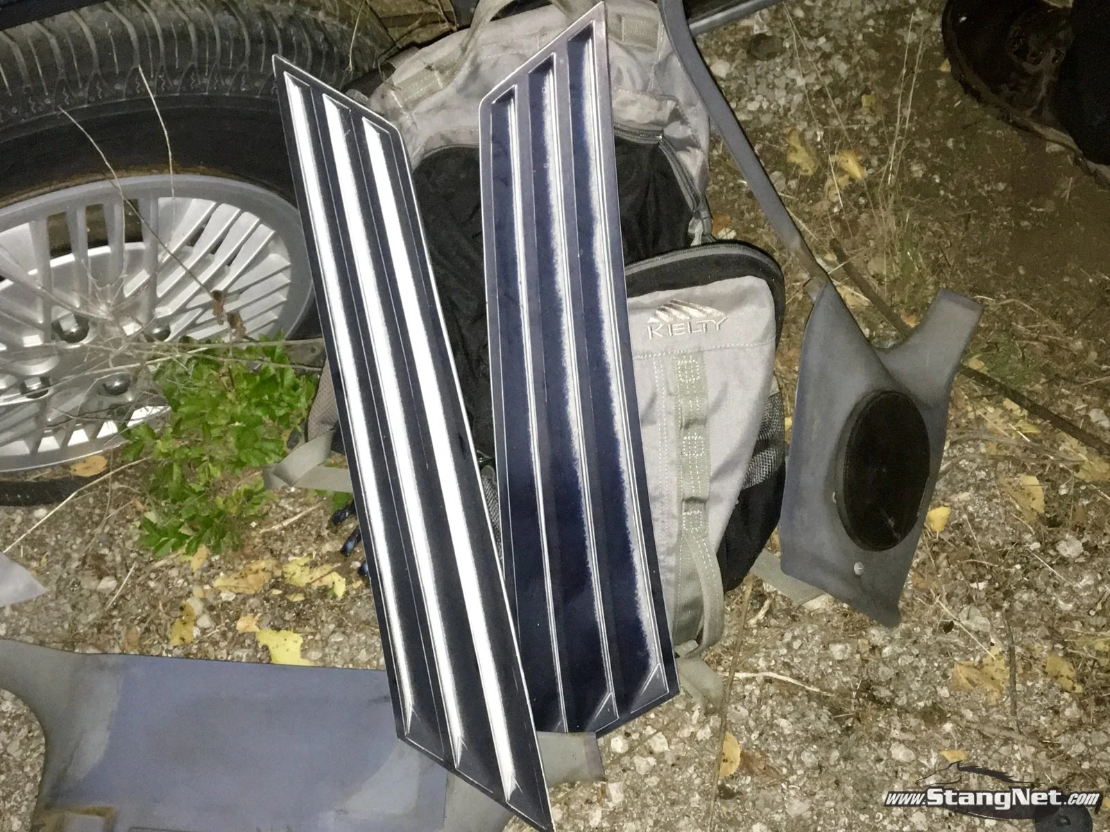 1/4 Louvers