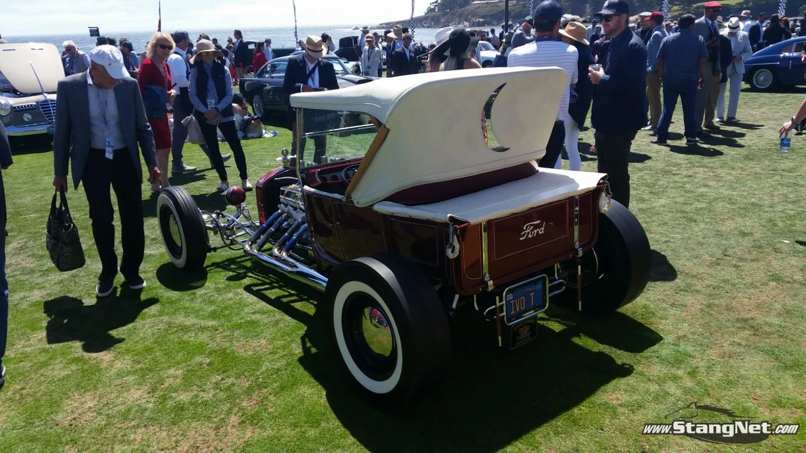 CdE_Ford25Pickup3.jpg