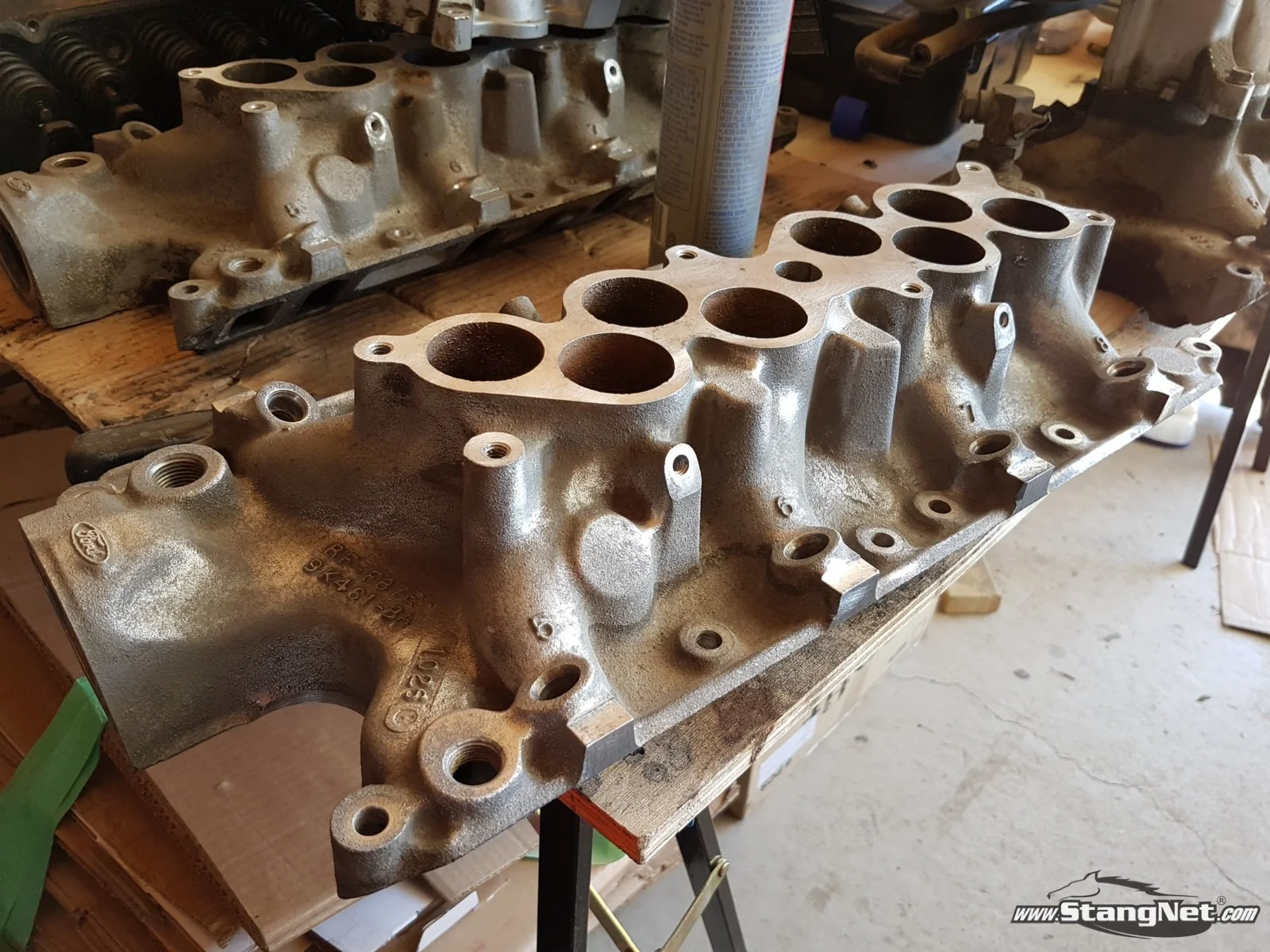 GT40 Intake Lower