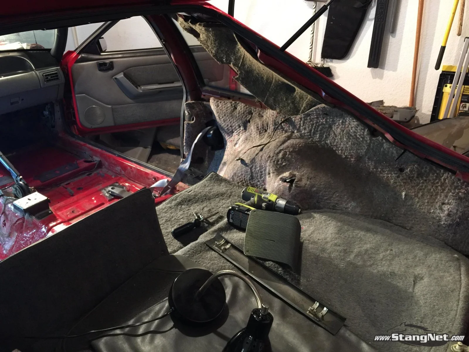 Interior p17