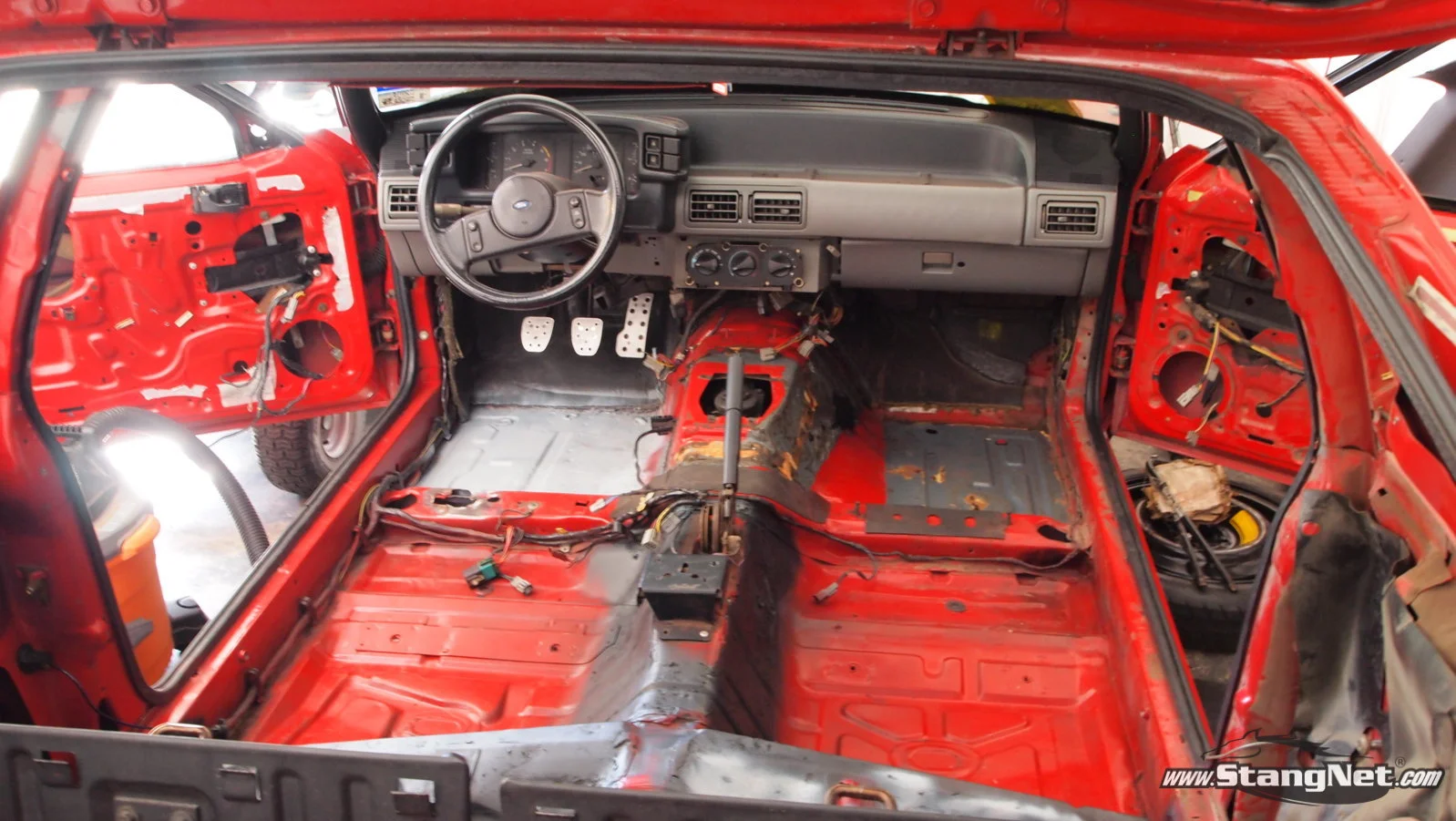 Interior surface rust removal and paint