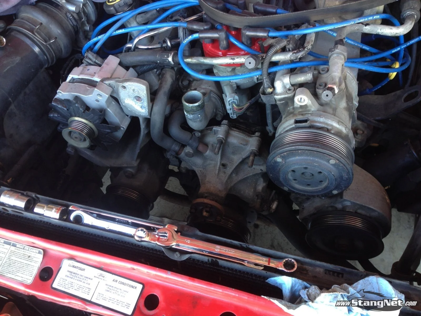 Putting in new water pump p1