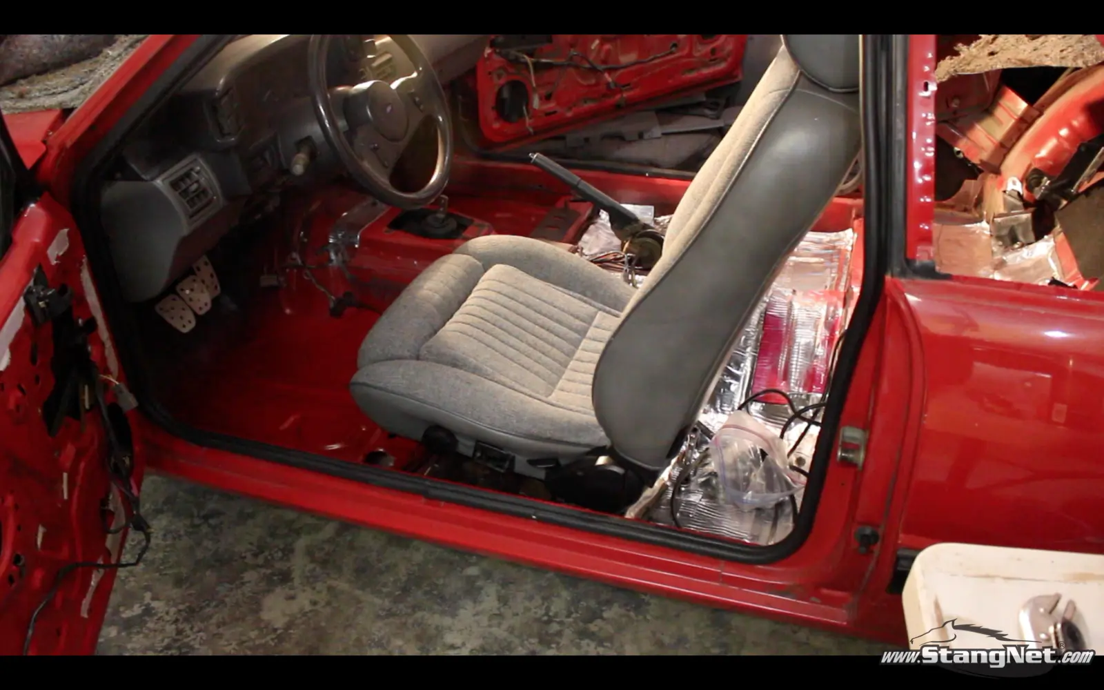 Testing seat mounts